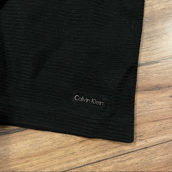 💥Mens Calvin Klein button neck pullover💥 - Picture 2 of 4